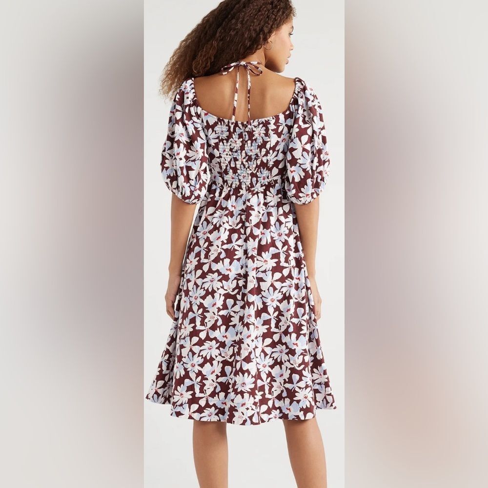 Free Assembly Ruched Halter Dress with Puff Sleeves - Picture 5 of 16